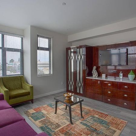 Cali King Size One Bedroom Luxurious Suite In Dtsd 圣地亚哥 外观 照片